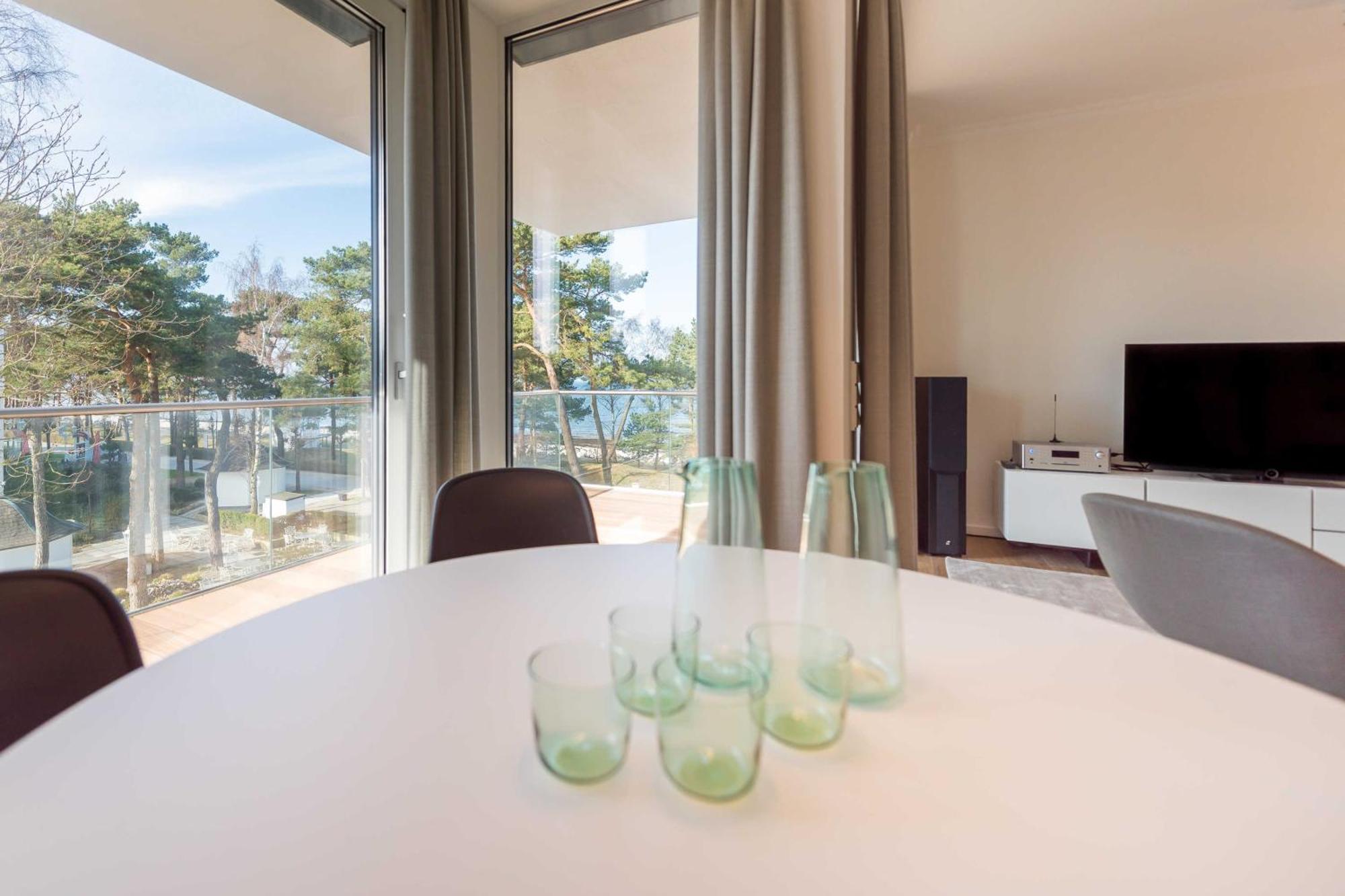 Apartment Vogue - 8 *